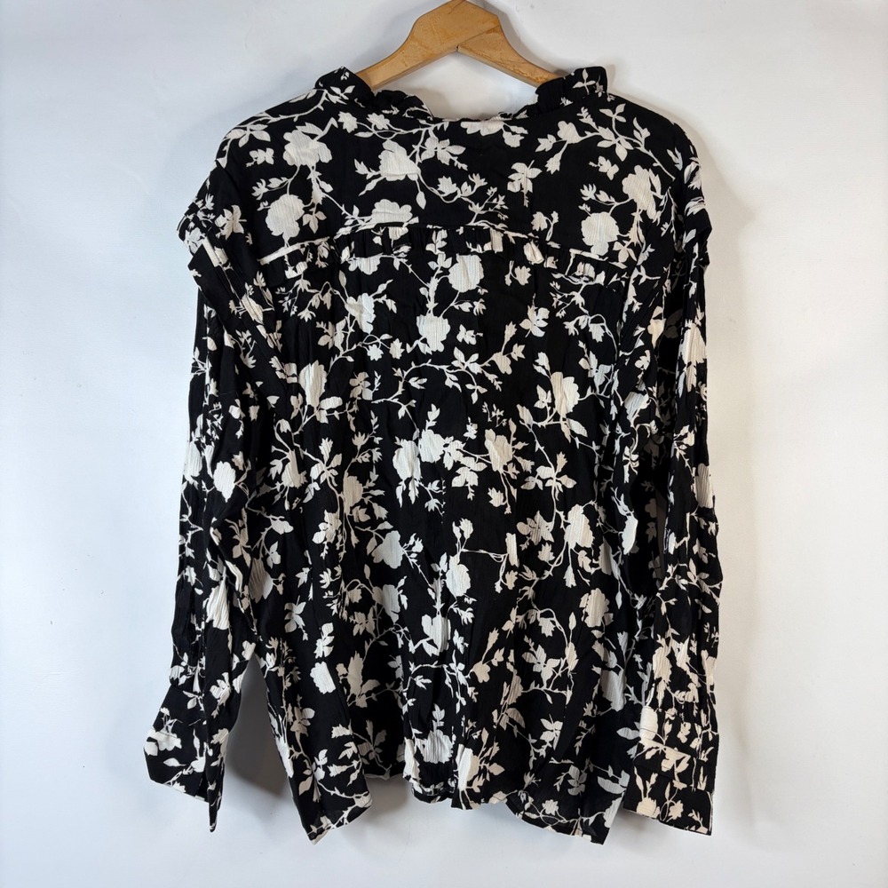 Tolani Collection Blouse Womens 1X Black White Floral Ruffle Crinkle Boho - Picture 11 of 11